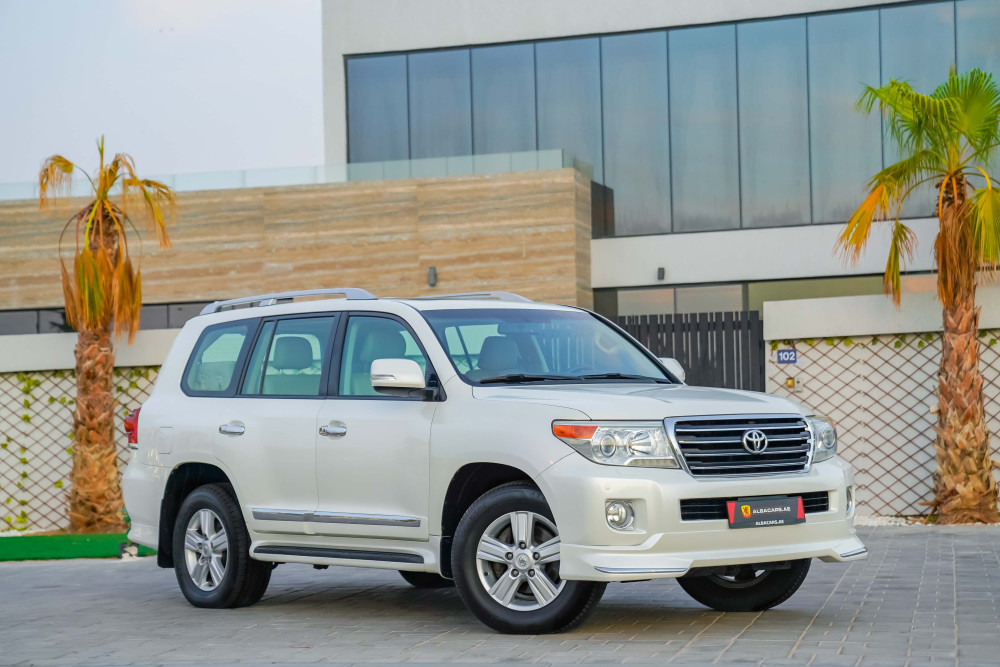 Buy used cars for sale in Dubai UAE